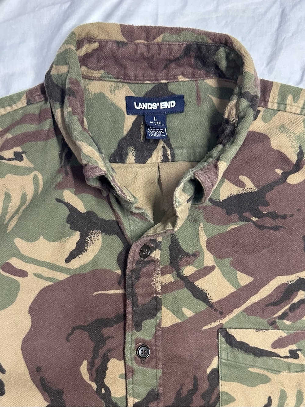 Lands' End Men's Large Long Sleeve Button-Up Camouflage Shirt Vintage